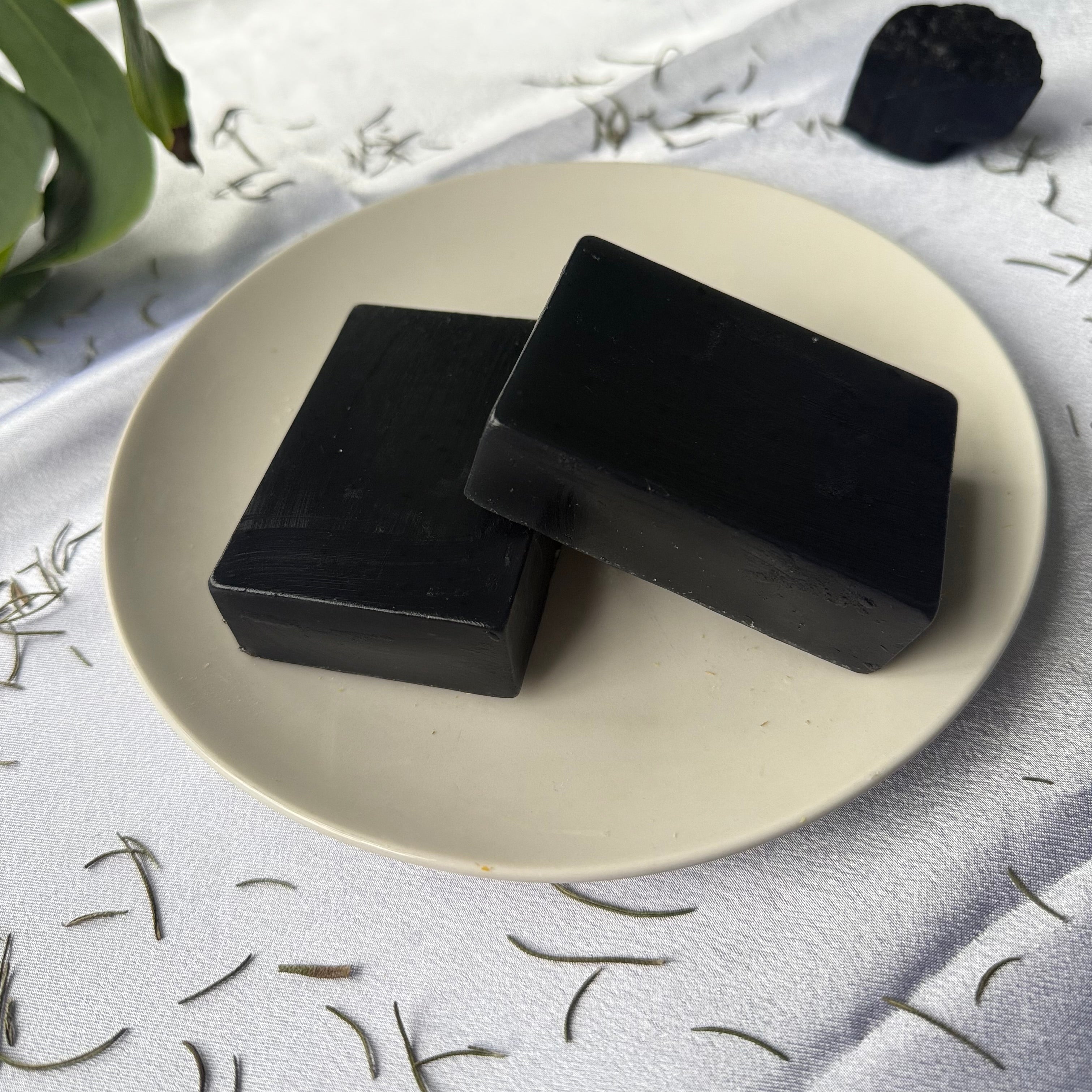 ROMERO NEGRO CLEANSING BAR